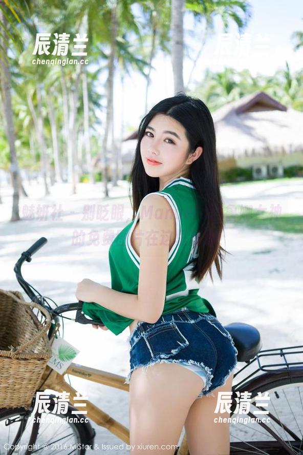 魅妍社 - 别眨眼，Manuela玛鲁娜女神的免费图片在这里等你！
